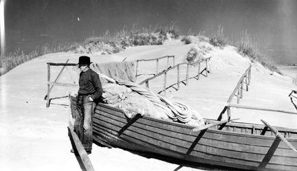 Briant Gillikin, fisherman, Brown's Island, N.C.