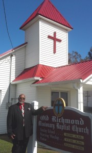 Church member Archie L. Green in front of the Old Richmond Missionary Baptist Church in Swan Quarter, N.C., 1916. Many civil rights meetings were held at the church in 1968-69. From http://www.ncgenweb.us/hyde/news/news2011_2017.htm