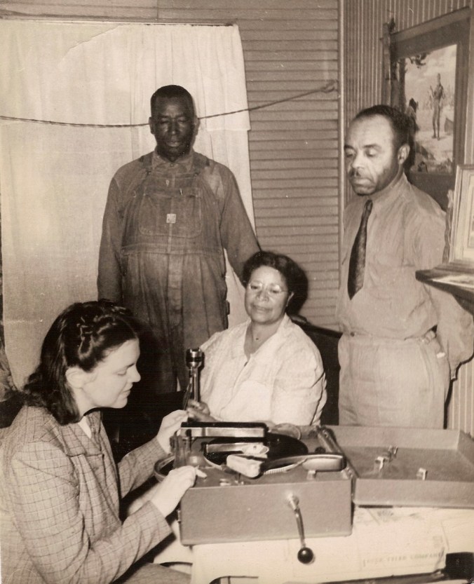 Verdon Thomas and her son, J. B. Sutton. From the Frank and Anne Warner Collection, David M. Rubenstein Rare Book & Manuscript Library, Duke University