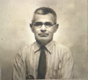 Isaac Leinwand, Elizabethtown, N.C. He was an Austrian Jewish immigrant who first emigrated to Charleston, S.C. After losing almost everything in the crash of '29, he and his family moved to Elizabethtown and started a general store and later a department store. For many years the Leinwands were the only Jewish family in the county. Isaac's son Wallace was later elected the town's mayor, and Leinwand's is still in business today.