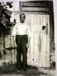 Another member of the Ellis family. Born in Syria in 1867, Metree Ellis arrived in New Bern in 1891. Courtesy, North Carolina Digital Collections. 