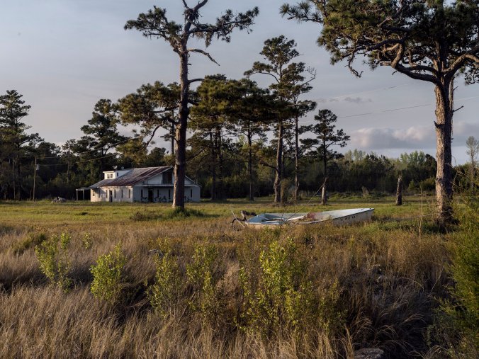 A nightclub once owned by Melvin Davis still sits on the 13-acre plot that the he and his brother Licurtis Reels lost. Photo by Wayne Lawrence. Courtesy ProPublica