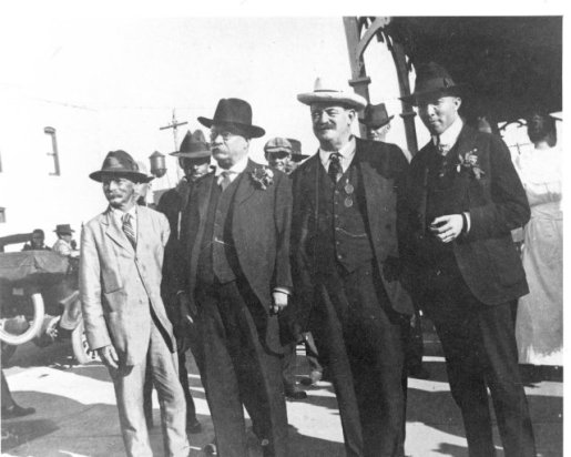 Left to right: Capt. Charlie Willis, Teddy Roosevelt, Russell Coles and probably A. A. "Gus" Rice, Punta Gorda, Fl., 1917. From Vernon Peeples Collection, Punta Gorda History Center