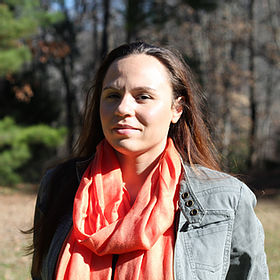 Dr. Tracy Locklear is a scientist and environmental activist that works closely with communities seeking to re-establish healthy food traditions that support food security and sovereignty.