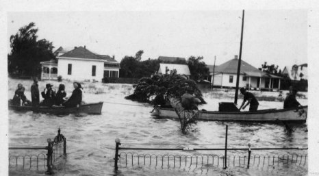 Punta Gorda in the great hurricane hurricane of 1921. Courtesy, Punta Gorda History Center