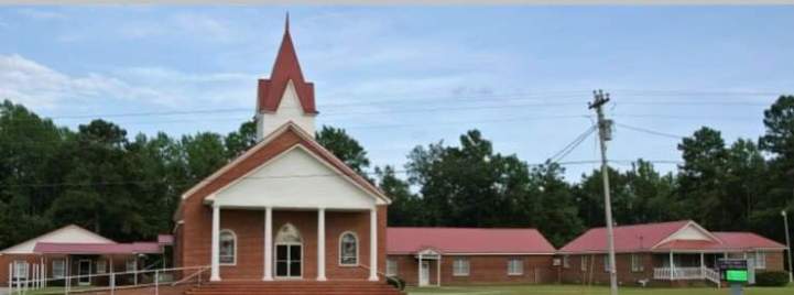 The Piney Grove AME Zion church in Harlowe, N.C. today. Photo from the church's Facebook page. 