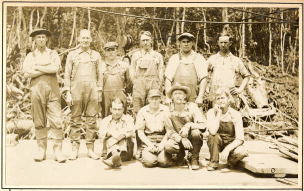 Crew of Derrick No. 14 probably on banks of the Scuppernong River, May 1931. Source: Office of History, HQ, U.S. Army Corps of Engineers